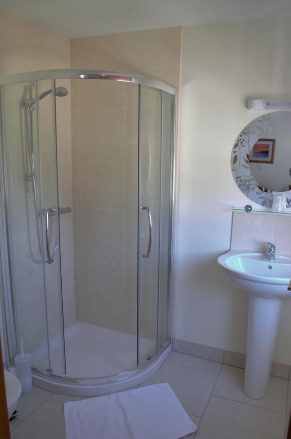 דגלאס Sea Breeze Guest House מראה חיצוני תמונה